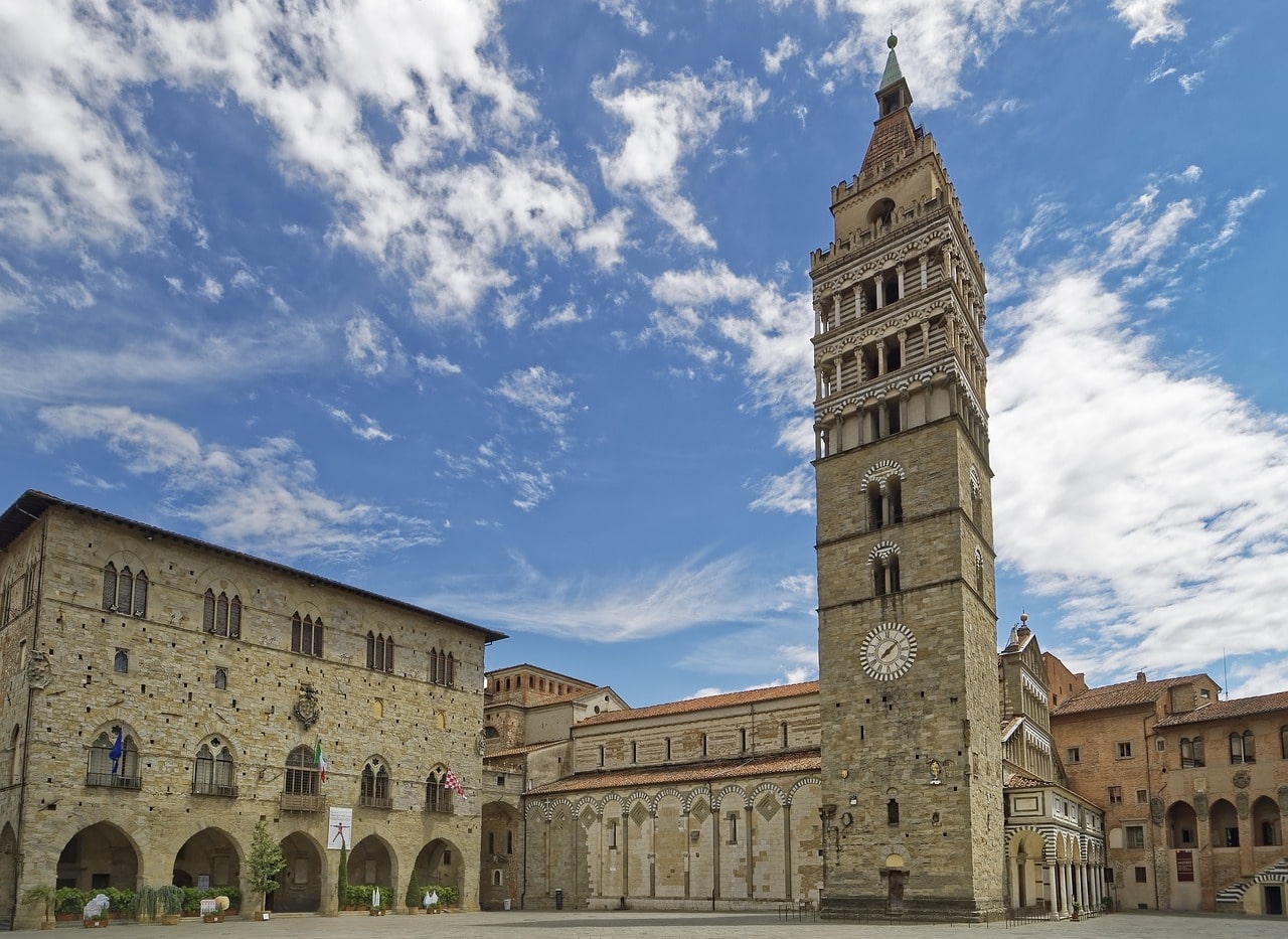 Pistoia Piazza del Duomo